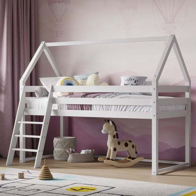 Flair Ellie White Wooden House Mid Sleeper - Size: Single - Wilko - image 1
