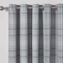 Divante Hatfield Grey Check Blackout Eyelet Curtains 137 x 168cm - Size: W 137 x D 168cm - Wilko - thumbnail 6