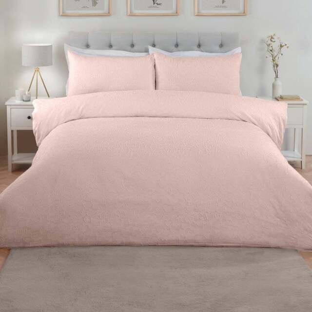 Emilia Jacquard Duvet Set Pink Superking - Size: Super King - Divante Finest - Wilko - image 1
