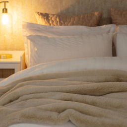 Serene Samara Double Duvet Set - White - Wilko - thumbnail 3