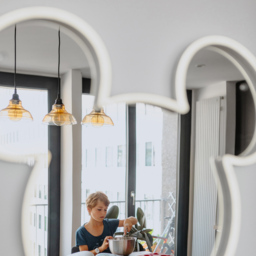 Yellowpop Disney Mickey Mirror Silver LED Neon Sign - Wilko - thumbnail 7