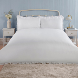 Ellie Bow Ruffle Duvet Set White King - Wilko - thumbnail 3