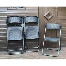 Garden Gear Set of 4 Black Rattan Effect Folding Plastic Dining Chair - Size: 84 x 46 x 53cm - Wilko - thumbnail 5
