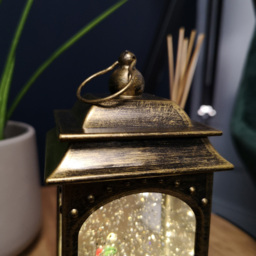 Samuel Alexander Robin Scene Light Up Christmas Water Spinner Lantern 21cm - Size: 21 x 9 x 9cm - Brown - Wilko - thumbnail 5
