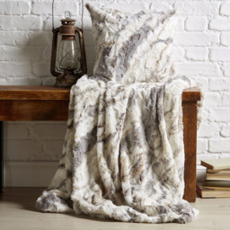 Bellissimo Marble Faux Fur Throw 200 x 220cm - Grey - Wilko - thumbnail 3
