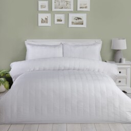 Cassie Crinkle Stripe Textured Duvet Set  - White/Superking - Size: Super King - Wilko - thumbnail 1