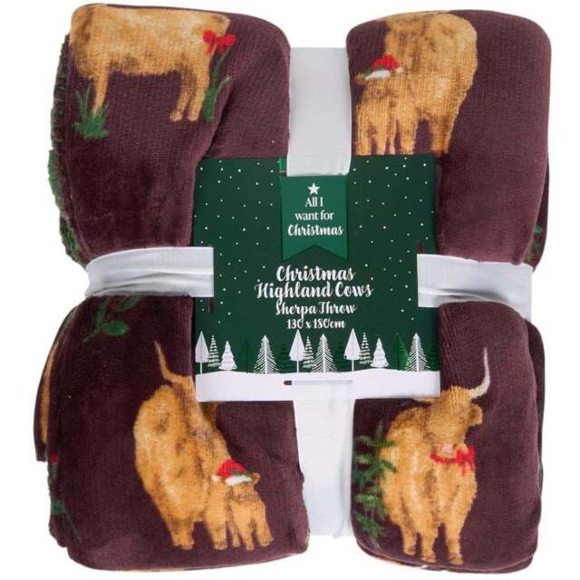 Christmas Highland Cows Throw - Burgundy and Green - All I Want For Christmas - Wilko - image 1