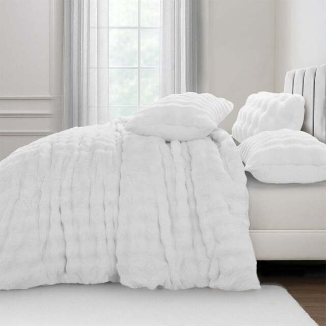 Sweet Dreams Double White Alpine Duvet Set - Wilko - image 1