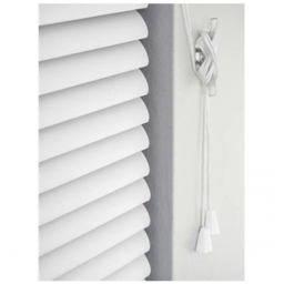 New Edge Blinds PVC Venetian Blind White 70cm - Size: W 70 x D 152cm - Wilko - thumbnail 4
