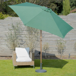 Gardenkraft Dark Green Crank and Tilt Wooden Parasol 2.7m - Wilko - thumbnail 3
