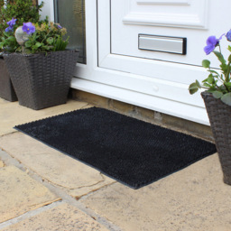 JVL Condor Rubber Scraper Door Mat 45 x 75cm - Black - JVL Homewares - Wilko - thumbnail 3