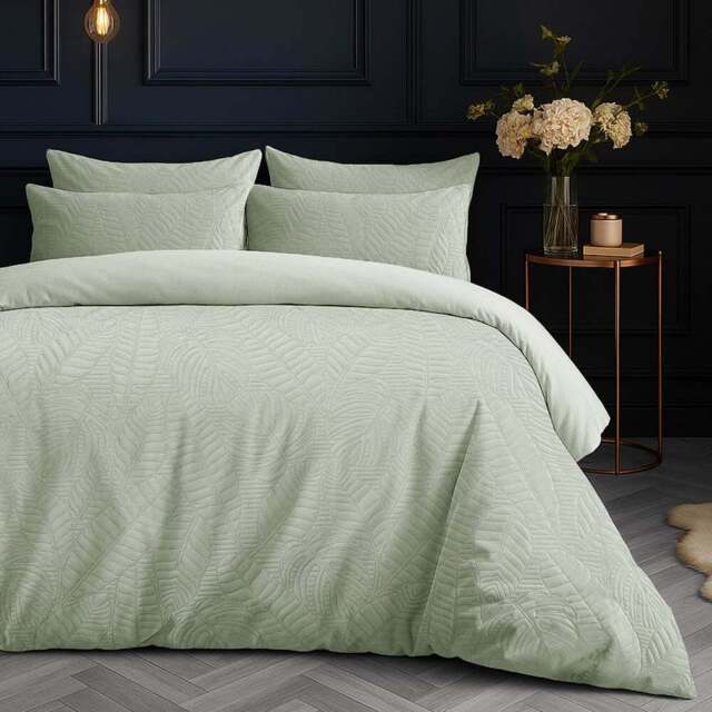 Velosso Single Sage Savannah Velvet Duvet Set - Wilko - image 1