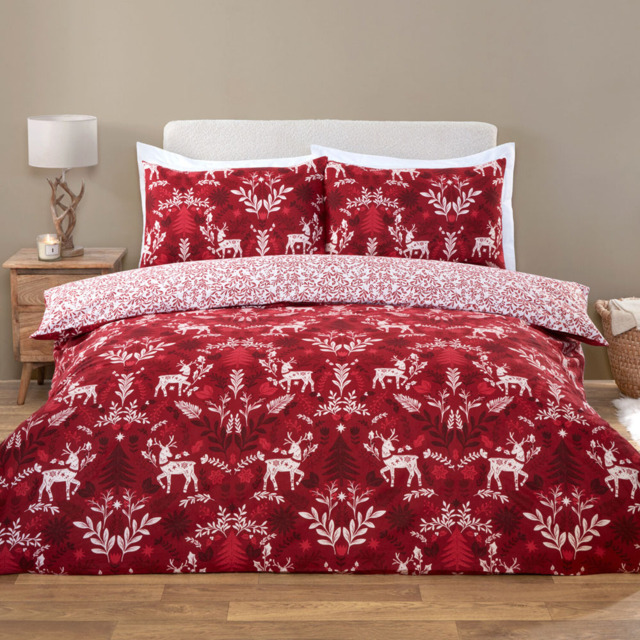 Folklore Stag Duvet Set - Red and White/Superking - Size: Super King - Wilko - image 1