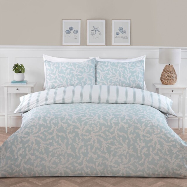 Coral Cove Duvet Set - Blue/King - Divante - Wilko - image 1