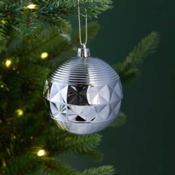 Pack of 20 Silver Baubles - Silver - Angel Whispers - Wilko - thumbnail 7