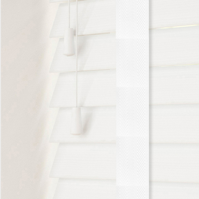 Caecus Faux Wood Tape Venetian Blind White 180 x 120cm - Size: 120 x 180 x 5cm - Wilko - image 1