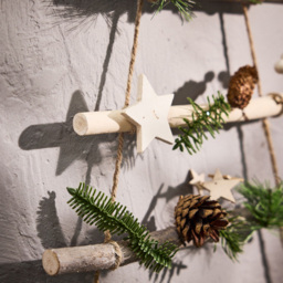 Dibor Shooting Star Pinecones and Fern Leaves Christmas Tree Ladder Decoration 70cm - Size: 70 x 48 x 2cm - Multi - Wilko - thumbnail 6