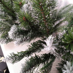 Premier Christmas Artificial Fairmont Fir Snow Tipped Plain Garland Green 180cm - Samuel Alexander - Wilko - thumbnail 6