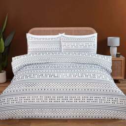 Berkley Duvet Set Navy and White King - Wilko - thumbnail 1