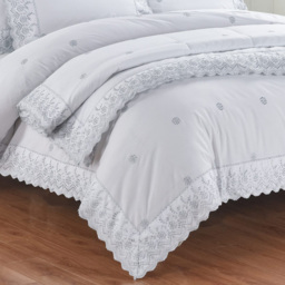 Serene Gabrielle Super King Size Floral Bedspread - Silver - Wilko - thumbnail 3