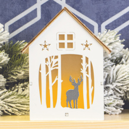 St Helens White Wooden Ornamental House - Size: 130 x 100 x 85cm - Wilko - thumbnail 6