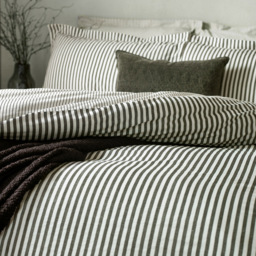 Yard Hebden King Size Melange Stripe Cotton Black Duvet Set - Wilko - thumbnail 4