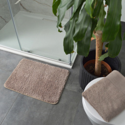 Allure Bath Fashions Sparkle Bling Mocha Non Slip Bath Mat 40 x 60cm - Size: 40 x 60 x 1cm - Brown - Wilko - thumbnail 3
