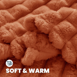 Velosso Rust Waffle Plush Throw 150 x 200cm - Size: 150 x 200 x 1cm - Wilko - thumbnail 4