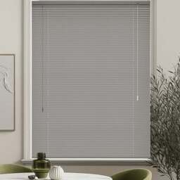 New Edge Blinds PVC Venetian Blind Grey 105cm - Size: W 105 x D 152cm - Wilko