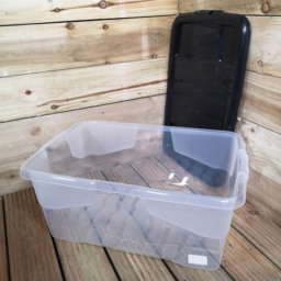 Samuel Alexander 42L Clear Stackable Storage Box with Black Lid 4 Pack - Size: 39 x 60 x 26cm - White - Wilko - thumbnail 5