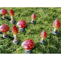 Marco Paul 8 Piece Red Mushroom Ornament - Size: 20 x 6 x 6cm - Wilko - thumbnail 3