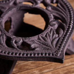 Dibor Antique Brown Cast Iron Heart Tealight Candle Holder 2 Pack - Size: 4 x 13 x 13cm - Wilko - thumbnail 5