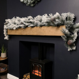 Samuel Alexander Snow Flocked Christmas Garland with Pinecones 180cm - Size: 18cm - Green - Wilko - thumbnail 4