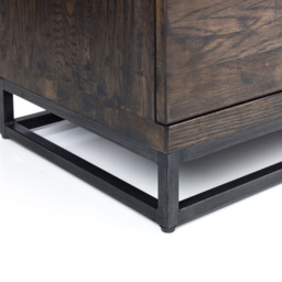 Julian Bowen Brooklyn Dark Oak TV Unit - Size: 45 x 135 x 51cm - Brown - Wilko - thumbnail 7
