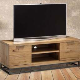 Julian Bowen Brooklyn 2 Door 2 Shelf Oak TV Unit - Size: 45 x 135 x 51cm - Brown - Wilko