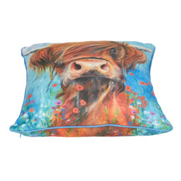 Julia Pankhurst Highland Cow Cushion 45 x 45cm - Wilko - thumbnail 3