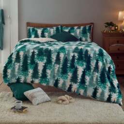 Deyongs Christmas Tree Double Fleece Duvet Set - Multi - Wilko - thumbnail 1