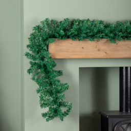 Samuel Alexander Plain Green Traditional Christmas Garland with 260 Tips 270cm x 25cm - Size: 27cm - Wilko - thumbnail 5