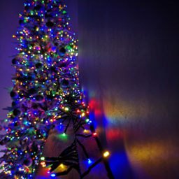 Samuel Alexander 5000 Multicolour LED Multi-Function Green Cluster Light 62.5m - Size: 5 x 6250 x 5cm - Multi Coloured - Wilko - thumbnail 4