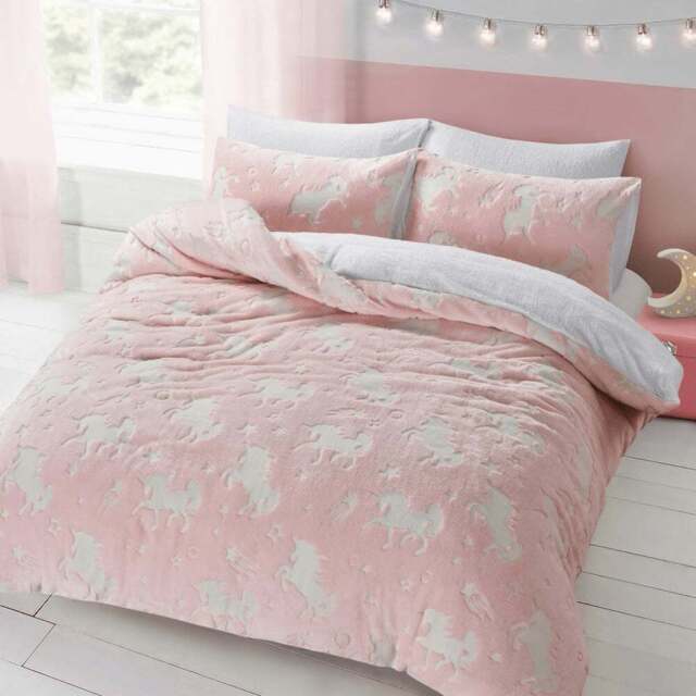 Velosso Single Pink Glow in the Dark Unicorn Duvet Set - Wilko - image 1