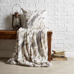 Bellissimo Marble Faux Fur Throw 130 x 180cm - Grey - Wilko - thumbnail 3