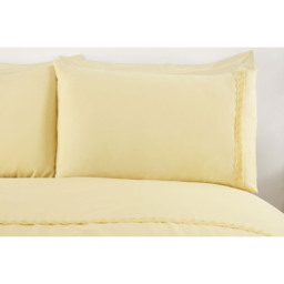 Lara Embroidered Duvet Set - Yellow/Superking - Size: Super King - Wilko - thumbnail 3