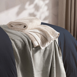 Yard Canopy Taupe Waffle Throw 240 x 260cm - Size: 260 x 240cm - Grey - Yard Living - Wilko - thumbnail 6