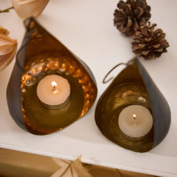 Dibor 2 Piece Brass Teardrop-Shape Elegance Tealight Candle Holder Set - Size: 10 x 9 x 1cm - Black/Copper - Wilko - thumbnail 7