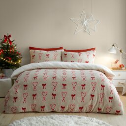 Candy Cane Hearts Fleece Duvet Set Beige and Red Double - Wilko