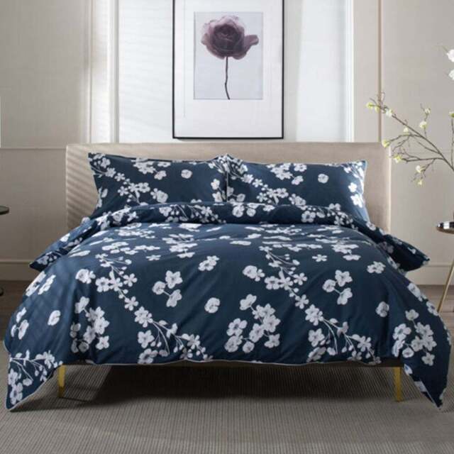 The Lyndon Company Petite Fleure Double White and Navy Duvet Set - Wilko - image 1