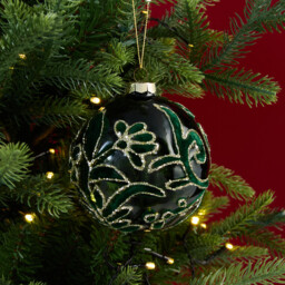 Traditional Velvet Detail Bauble - Sleigh Bells Ring - Wilko - thumbnail 6