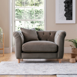 Elsie Chesterfield Mushroom Plush Velvet Armchair - Size: 71 x 118 x 101cm - Brown - Wilko - thumbnail 5