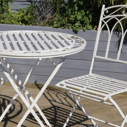 Charles Bentley Wrought Iron 2 Seater Bistro Set White - Wilko - thumbnail 5