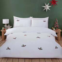 Holly and Berries Duvet SetWhiteSuperking - Wilko - thumbnail 1